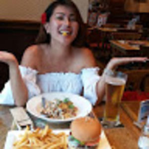 Meet your Posher, Miko